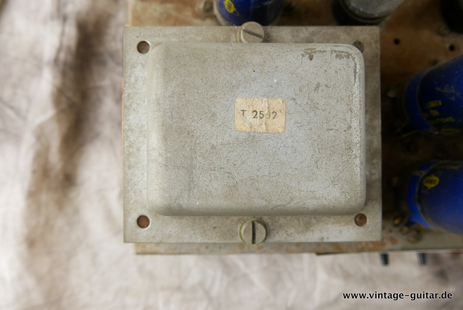 img/vintage/5441/Marshall_JMP_1992_Super_Bass_black 1970-025.JPG